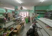Local comercial en venta con 137m² en Tarrasa, Carrer de Cantàbria foto