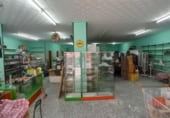 Local comercial en venta con 137m² en Tarrasa, Carrer de Cantàbria foto
