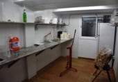 304m² commercial premises for sale in Arens de Lledó, Avenida Cataluña photo