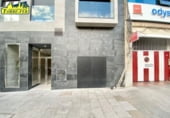 Local comercial
en venda
amb 261m² a Almeria, Calle Rambla Obispo Orberá foto