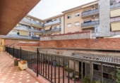 Edificio en venta con 1051m² en Polinyà, Passeig de Sanllehy foto