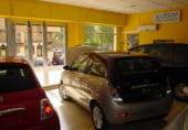 239m² commercial premises for sale in Elda, av. reina victoria photo