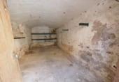 48m² locaux commerciaux pour vente à Manresa, dans le quartier de les Escodines, Carrer Sant Bartomeu photo