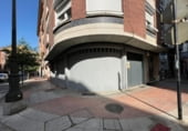 109m² commercial premises for sale in Ponferrada, Calle Ramón y Cajal photo