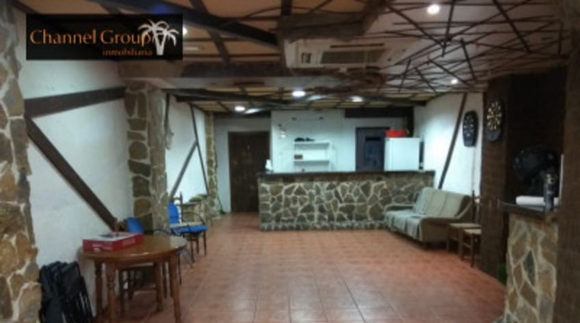 Local comercial