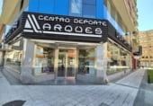 800m² commercial premises for sale in Ponferrada, Calle Alcalde García Arias photo