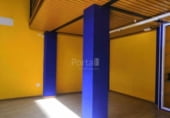 292m² commercial premises for sale in Ponferrada, Calle Rañadero photo