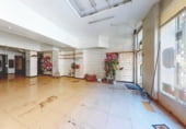 203m² commercial premises for sale in Zaragoza, Calle Madre Ràfols photo
