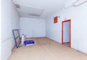 203m² commercial premises for sale in Zaragoza, Calle Madre Ràfols photo