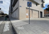 Local comercial en venta con 100m² en Guadalajara, Calle de Doñana foto
