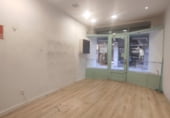 27m² commercial premises for sale in Valladolid, in the area of University, Calle Doncellas photo
