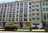 279m² commercial premises for sale in Bertamiráns, Avenida de Rosalía de Castro photo