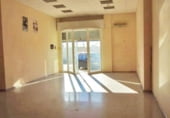 Local comercial en venta con 125m² en Novelda, N-325 foto