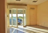 Local comercial en venta con 125m² en Novelda, N-325 foto