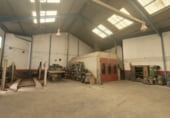 260m² atelier pour vente à Puertollano, Calle Jesús del Gran Poder photo