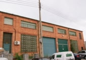 1106m² warehouse industrial for sale in Segovia, Calle de Peñalara photo