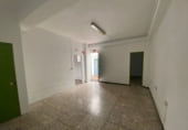Local comercial en venta con 120m² en Ubrique, Avenida Herrera Oria foto