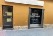 Local comercial en venta con 97m² en Manresa, en la zona de Passeig i Rodalia, Carrer de Pompeu Fabra foto