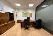Local comercial
en venda
amb 126m² a Sabadell, Carrer de les tres Creus foto