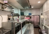 100m² commercial premises for sale in Almussafes, Calle de la Albufera photo