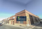 Nave Industrial en venta con 202m² en Dos Hermanas, Calle Laguna de Maestre foto