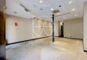 160m² commercial premises for sale in Madrid, in the area of Jerónimos, Calle de Felipe IV photo