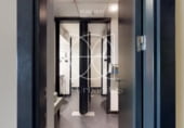 160m² commercial premises for sale in Madrid, in the area of Jerónimos, Calle de Felipe IV photo