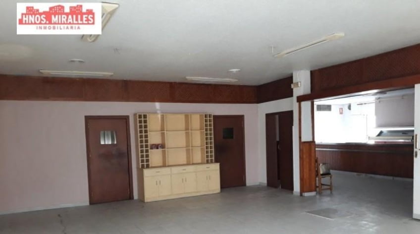 Local comercial