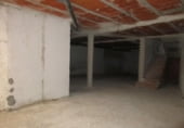 Local comercial en venta con 221m² en Leganés, Calle Luna foto
