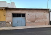Local comercial en venta con 200m² en Novelda, Calle Juan Ramón Jiménez foto