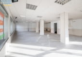 Local comercial en venta con inquilinos con 145m² en Granada, en la zona de Los Vergeles, Calle Gonzalo Jiménez Quesada foto