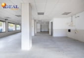 Local comercial
en venda
amb 145m² a Granada, a la zona de Els Vergels, Pasaje de Ronda foto