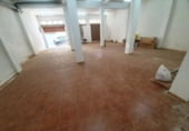 Local comercial
en venda
amb 90m² a Almeria, Calle María del Carmen foto