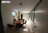 246m² bureaux pour vente à Alicante, Avenida de Maisonnave photo