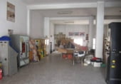 Local comercial en venta con 230m² en Novelda, Calle Joanot Martorell foto