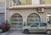 Local comercial en venta con 150m² en Redován, Avenida de Orihuela foto