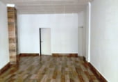 Local comercial en venta con 150m² en Redován, Avenida de Orihuela foto