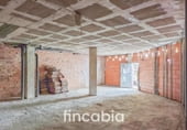 Local comercial
en venda
amb 104m² a Santa Coloma de Farners, Carrer Sant Sebastià foto