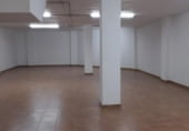 Local comercial
en venda
amb 600m² a Alacant, Calle Águila foto