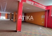 Local comercial en venta con 290m² en Onteniente, Calle Ricardo Martínez Llovet foto
