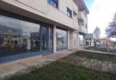 360m² offices for sale in Sahagún, Avenida Fernando de Castro photo