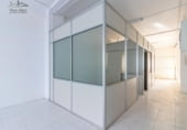 180m² commercial premises for sale in A Coruña, Ronda Camilo José Cela photo