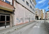 70m² commercial premises for sale in Ponferrada, Calle Batalla de Covadonga photo