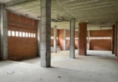 430m² commercial premises for sale in Ponferrada, Barrio Flores del Sil photo