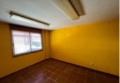 189m² commercial premises for sale in Ponferrada, Calle Duque de Rivas photo