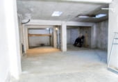 199m² locaux commerciaux pour vente à Burjasot, dans le quartier de Benimàmet, Calle Miniaturista Meseguer photo