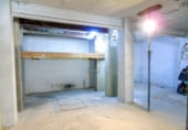 199m² locaux commerciaux pour vente à Burjasot, dans le quartier de Benimàmet, Calle Miniaturista Meseguer photo