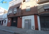 84m² commercial premises for sale in La Rinconada, Paseo Almonazar photo