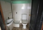 84m² commercial premises for sale in La Rinconada, Paseo Almonazar photo