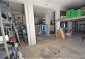 75m² commercial premises for sale in Játiva, Plaza Calixto III photo